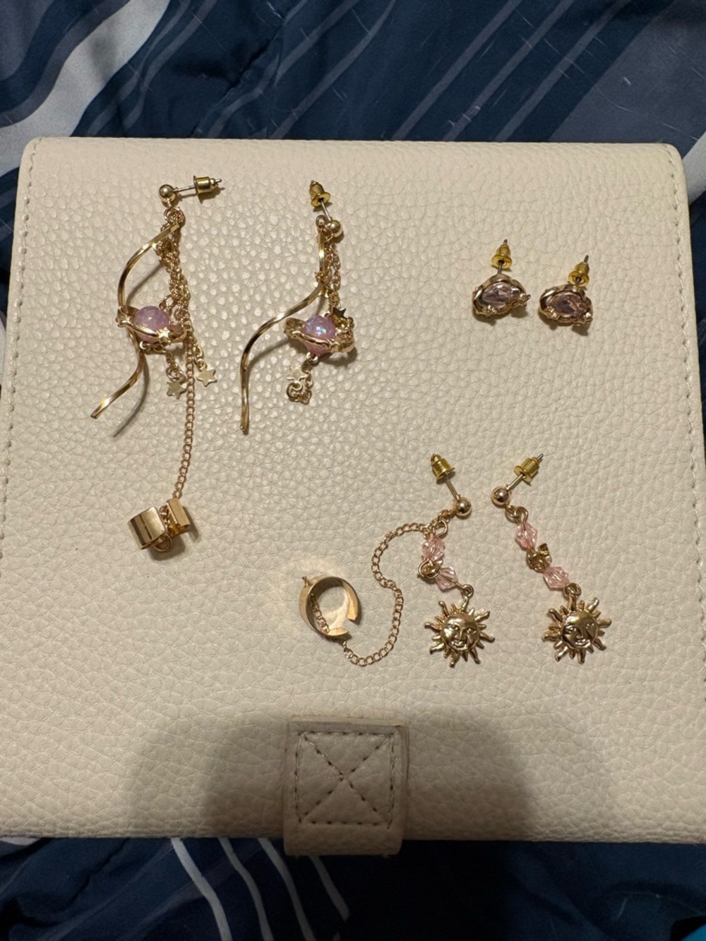 Hot Topic Gold-Tone Sun & Pink Crystal Drop Earrings Set